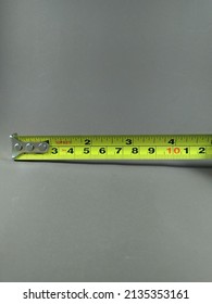 measuring tool for small objects to large objects