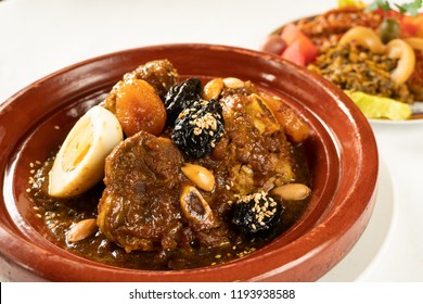 مطبخ مغربي... Meat-tajine-moroccan-dish-sauce-260nw-1193938588