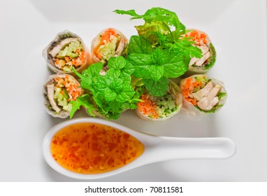 Meat And Vegetable Rice Paper Rolls