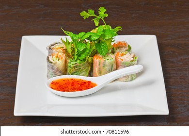 Meat And Vegetable Rice Paper Rolls