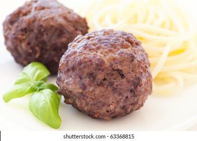 Meatballs with Spaghetti