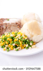 Meatloaf With Mashed Potatoes And Gravy