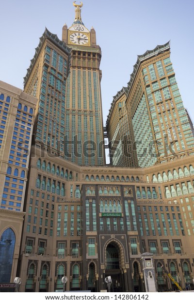 Mecca Sarabiajune 7 Abraj Al Bait Stock Photo Edit Now 142806142