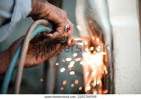 Mechanic and\
Automotive, Industrial Pictures\
