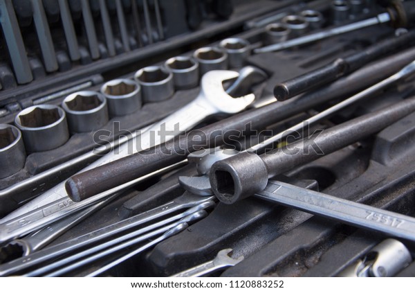 mechanic tools for repairing a
car