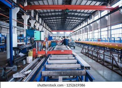 Mechanical Equipment In Workshop Of Aluminium Alloy Products Factory