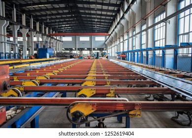 Mechanical Equipment In Workshop Of Aluminium Alloy Products Factory