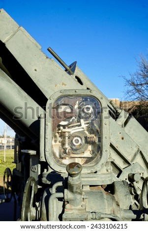               Mechanism on Antique Artillery Piece                 