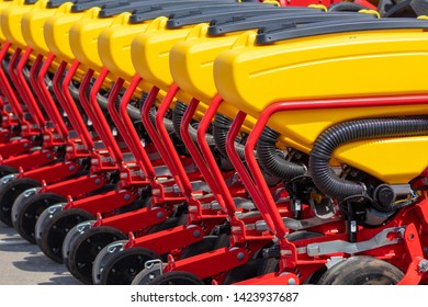 147 Hay Spinner Images, Stock Photos & Vectors | Shutterstock