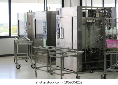 Medical Device Cleaning Equipment In Modern Operating Room