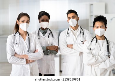 Medical Healthcare Doctor Group In Hospital Wearing FFP2 Face Mask