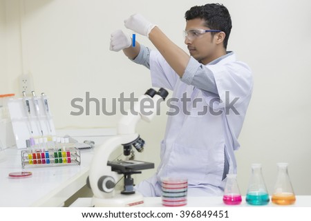 Medical laboratory technologist, Medical Laboratory Scientist, scientist working at laboratory, Lab room