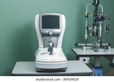 Medical Optometrist Equipment Used For  Eye Exams