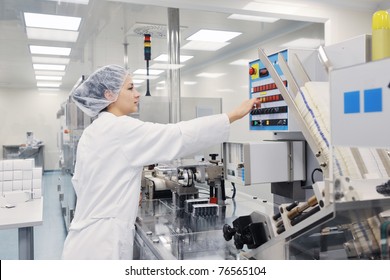 Medical Pills Industry  Factory And Production Indoor