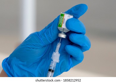 A Medical Staff Prepares An Influenza Vaccine During A Drive-thru Free Flu Shots To Members Of The Los Angeles Community At Cal State LA Parking Lot In Los Angeles, Friday, Nov. 20, 2020.