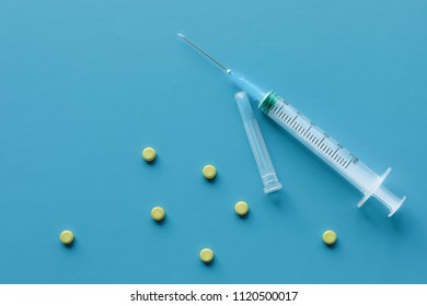 129,606 Pills syringe Images, Stock Photos & Vectors | Shutterstock