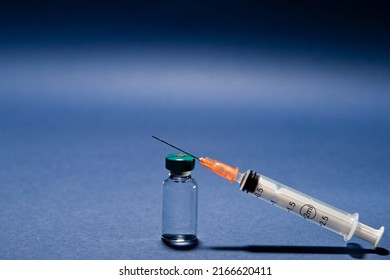 tubos y jeringuilla de vacuna médica (inyector)