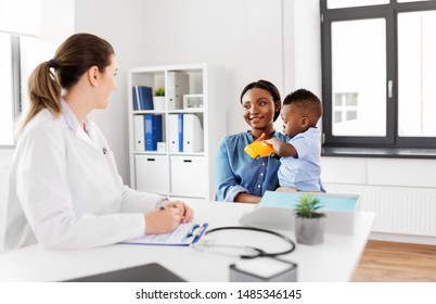 7,661 Black doctor baby Images, Stock Photos & Vectors | Shutterstock