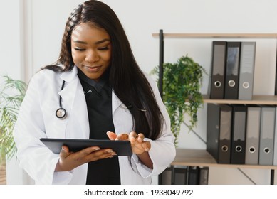 6,067,621 Care doctor Images, Stock Photos & Vectors | Shutterstock