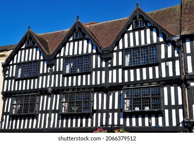 2,294 English timber frame Images, Stock Photos & Vectors | Shutterstock