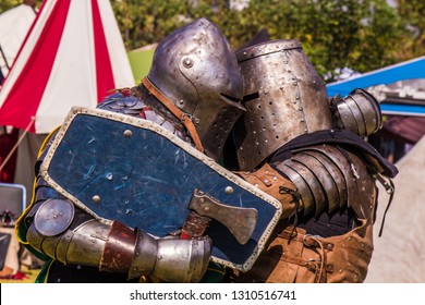 2,945 Knights Templar Helmets Images, Stock Photos & Vectors | Shutterstock