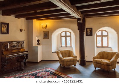 591 Bran castle interior Images, Stock Photos & Vectors | Shutterstock