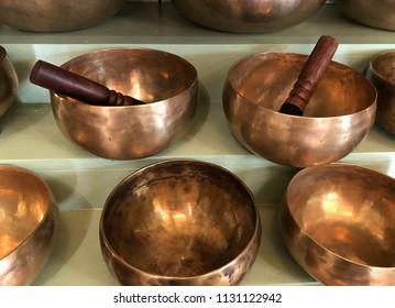 Meditation Singing Bowls and Gong for Meditating Zen Buddhism