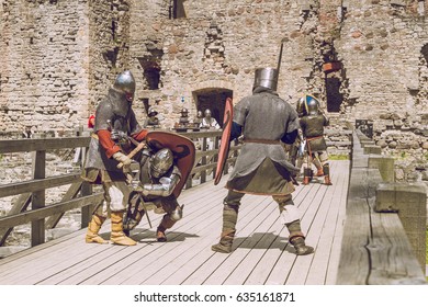 Medival Festival In Livonian Castle, Cesis, Latvia, Medival Fight, 2015 Year. Knight Festival Held Once A Year.
