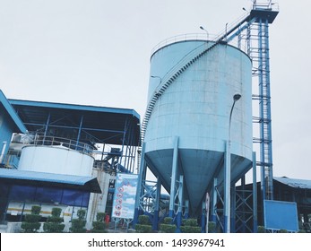 Medn,North Sumatra/Indonesia - August 24,2019 : Storage Tank Of Oil Storage In A Sugar Factory