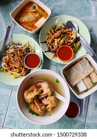 Mee Kicap. The Famous  Food Stall In Ipoh, Perak, Malaysia