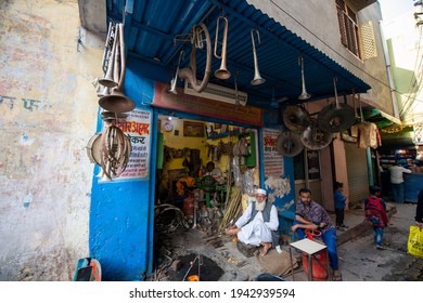 Meerut, Uttar Pradesh, India- 24 September 2018: Oldest Repair Shop Of Wedding Band Brass Instruments At Jali Kothi Area In Old Meerut City Western Uttar Pradesh.