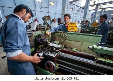 Meerut, Uttar Pradesh, India- April 22 2015: Technician Operative Of Lathe Machine In Industrial Training Class At Government Industrial Training Institute In Meerut.