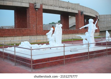 Meherpur, Bangladesh- April 30, 2022: Based On The History Of The Liberation War Of Bangladesh In 1971, The Statue Was Erected In The Historic Mujibnagar Of Meherpur District.