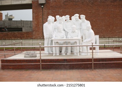 Meherpur, Bangladesh- April 30, 2022: Based On The History Of The Liberation War Of Bangladesh In 1971, The Statue Was Erected In The Historic Mujibnagar Of Meherpur District.