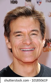 Mehmet Oz At The 2010 Stand Up To Cancer, Sony Studios, Culver City, CA. 09-10-10