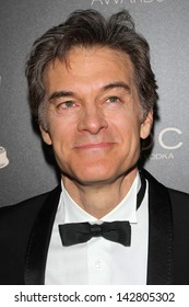 Mehmet Oz At The 40th Annual Daytime Emmy Awards, Beverly Hilton Hotel, Beverly Hills, CA 06-16-13