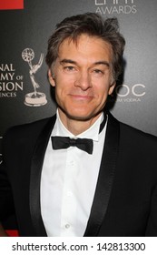 Mehmet Oz At The 40th Annual Daytime Emmy Awards, Beverly Hilton Hotel, Beverly Hills, CA 06-16-13