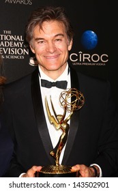 Mehmet Oz In The 40th Annual Daytime Emmy Awards Press Room, Beverly Hilton, Beverly Hills, CA 06-16-13