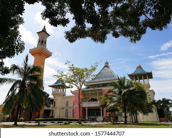 Melaka, Malaysia - 1  ‎Dec, ‎2019
Al-Alami Mosque in International Trade Center (MITC) Melaka. - Shutterstock ID 1577444707