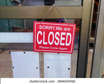Melaka, Malaysia. 27th Oct 2020:
A notification Shop Closed hanging on the door. Expression of Regret Disappointment Not Open Sign . - Shutterstock ID 1844545960