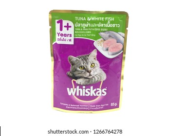 192 Whiskas products Images, Stock Photos & Vectors | Shutterstock