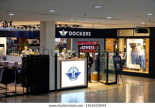 levi's dockers outlet