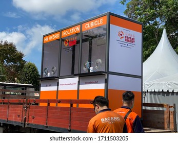 Melaka/Malaysia - April 22,2020 : Bacang Charity Donate Isolation Cubicle To Hospital Melaka To Use At Covid 19 Mass Screening Centre