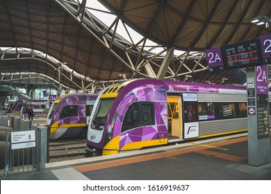 MELBOURNE, AUSTRALIA -11 January 2020- Southern Cross Railway Station, A Large Train Station Serving The Melbourne Area In The Docklands Area. Vline Trains Are Waiting For Boarding Passengers