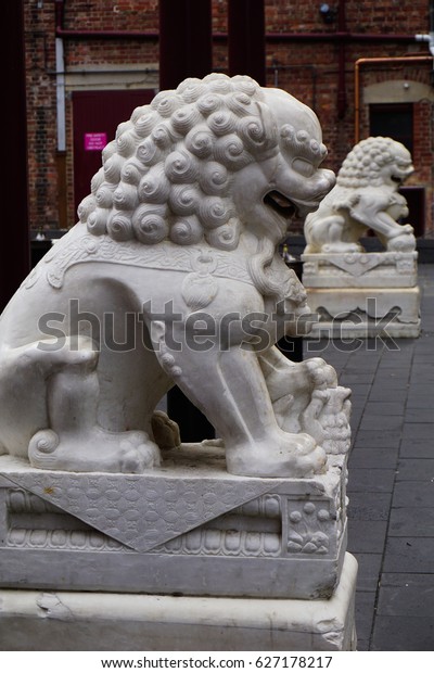 MELBOURNE, AUSTRALIA -\
APRIL: Lion statue at Chinatown on April, 2015, Melbourne,\
Victoria, Australia