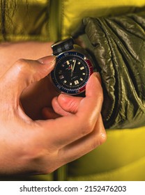 MELBOURNE, AUSTRALIA - Aug 03, 2021: A Product Style Shot Of A Heimdallr Dive Watch