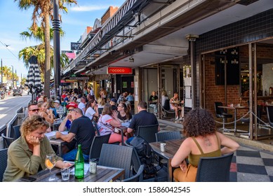 Melbourne / Australia - December 08 2019: People Enjoying Food And Drink At Outdoor Seats At St Kilda, Melbourne, Australia