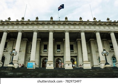 MELBOURNE, AUSTRALIA - DECEMBER 19, 2017: Parliament House Of The State Of Victoria, An Example Of Neoclassical Architecture, Dates Back To 1855 And Is A Popular Destination For Tourists.