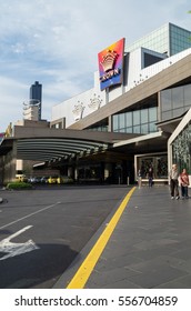 Melbourne, Australia - December 23, 2016: Crown Casino Is A Major Gaming, Entertainment, Retail, Dining And Hotel Complex On The South Bank Of The Yarra River In Melbourne.