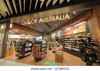 MELBOURNE AUSTRALIA - DECEMBER 9, 2018: Souvenir Shop At Melbourne International Airport In Melbourne Australia.